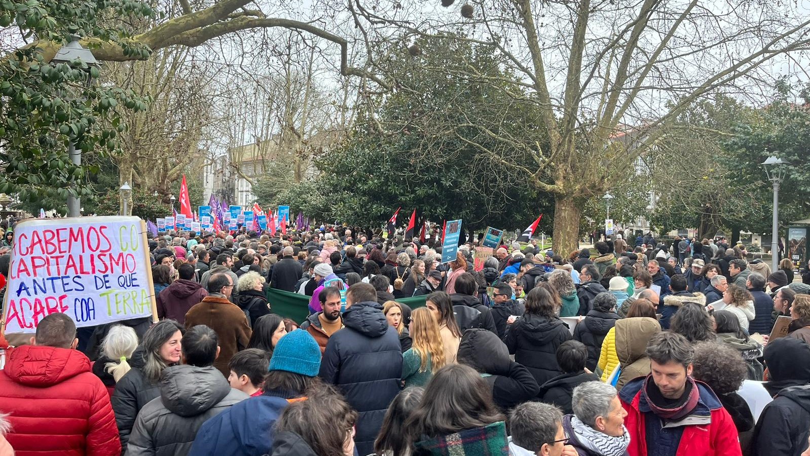 Manifestantes na Alameda de Santiago