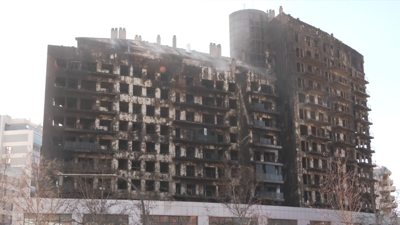 Edificio incendiado o pasado febreiro en Valencia. EFE/Biel Aliño