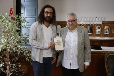 Mohamad Bitari e Alfonso Armada son dous dos participantes no festival Alguén que respira!