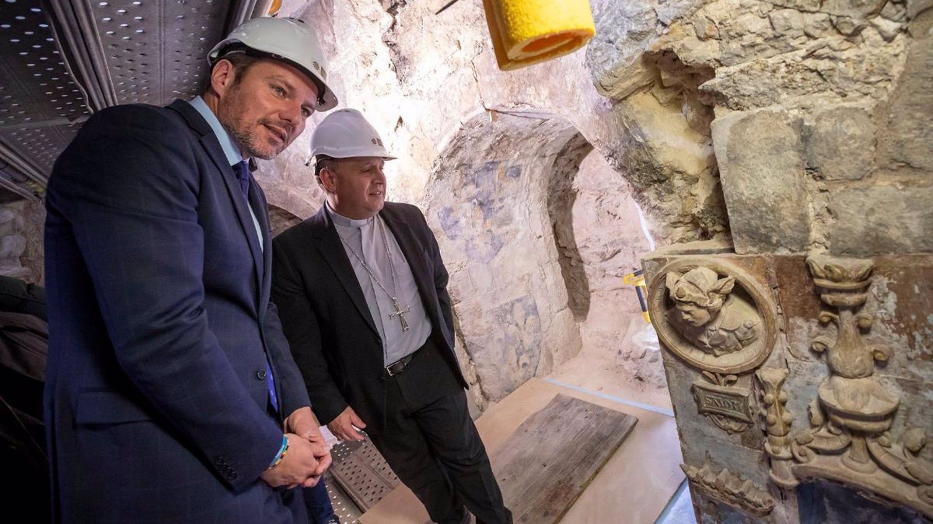 Xosé López Campos durante a súa visita na Catedral de Santiago. (Xunta de Galicia)