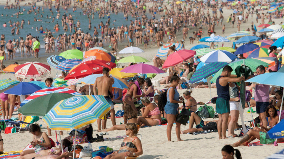 Imaxe de arquivo da praia de Samil (EFE/Salvador Sas)