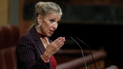 A vicepresidenta segunda e ministra de Traballo, Yolanda Díaz, intervén durante o pleno do Congreso dos Deputados, este xoves. (EFE / Fernando Alvarado)