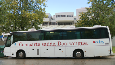 Unidade móbil de doazón de sangue