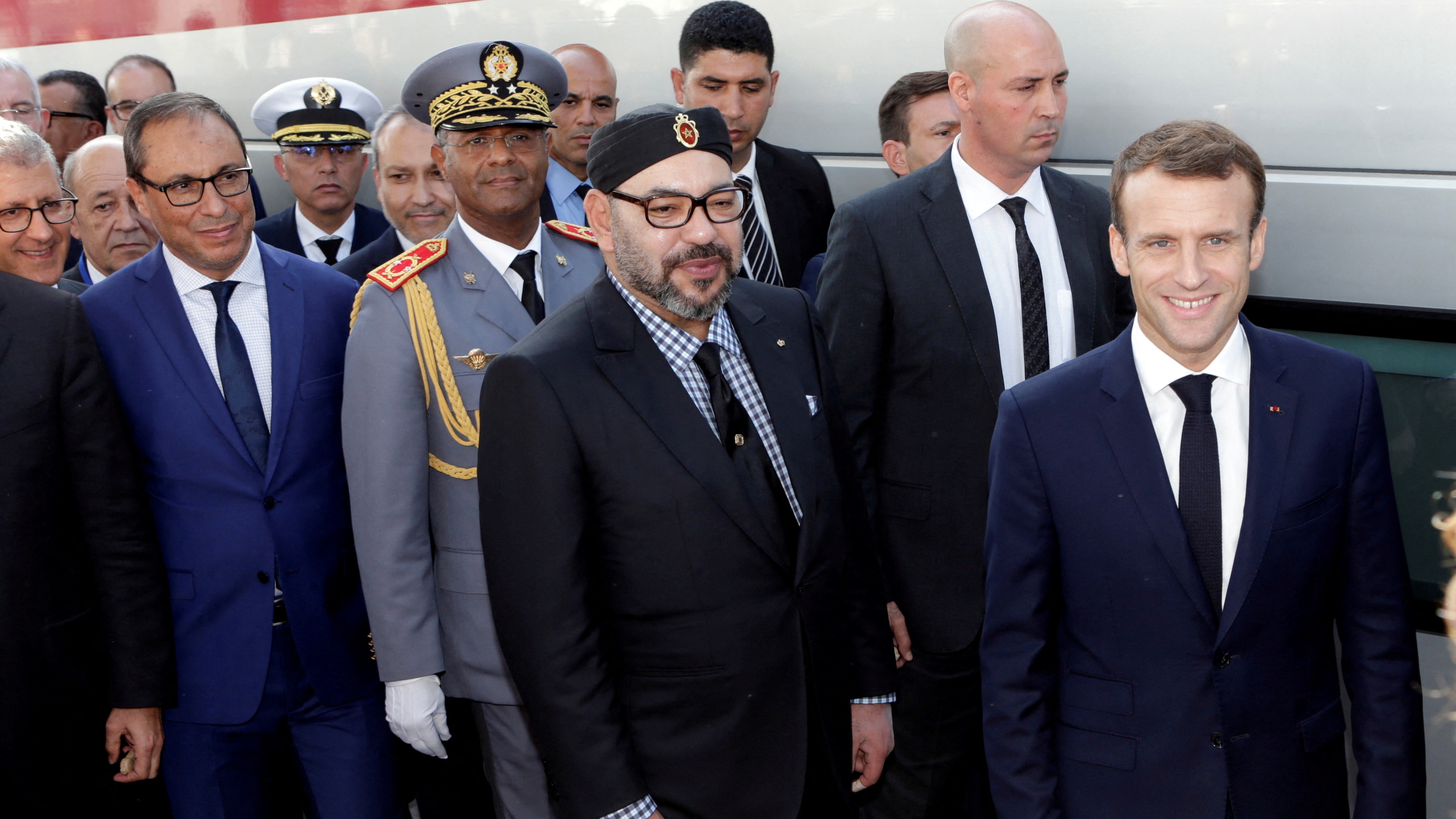 O rei de Marrocos Mohamed VI e o presidente francés Emmanuel Macron, nunha imaxe de arquivo en 2018 (Reuters)