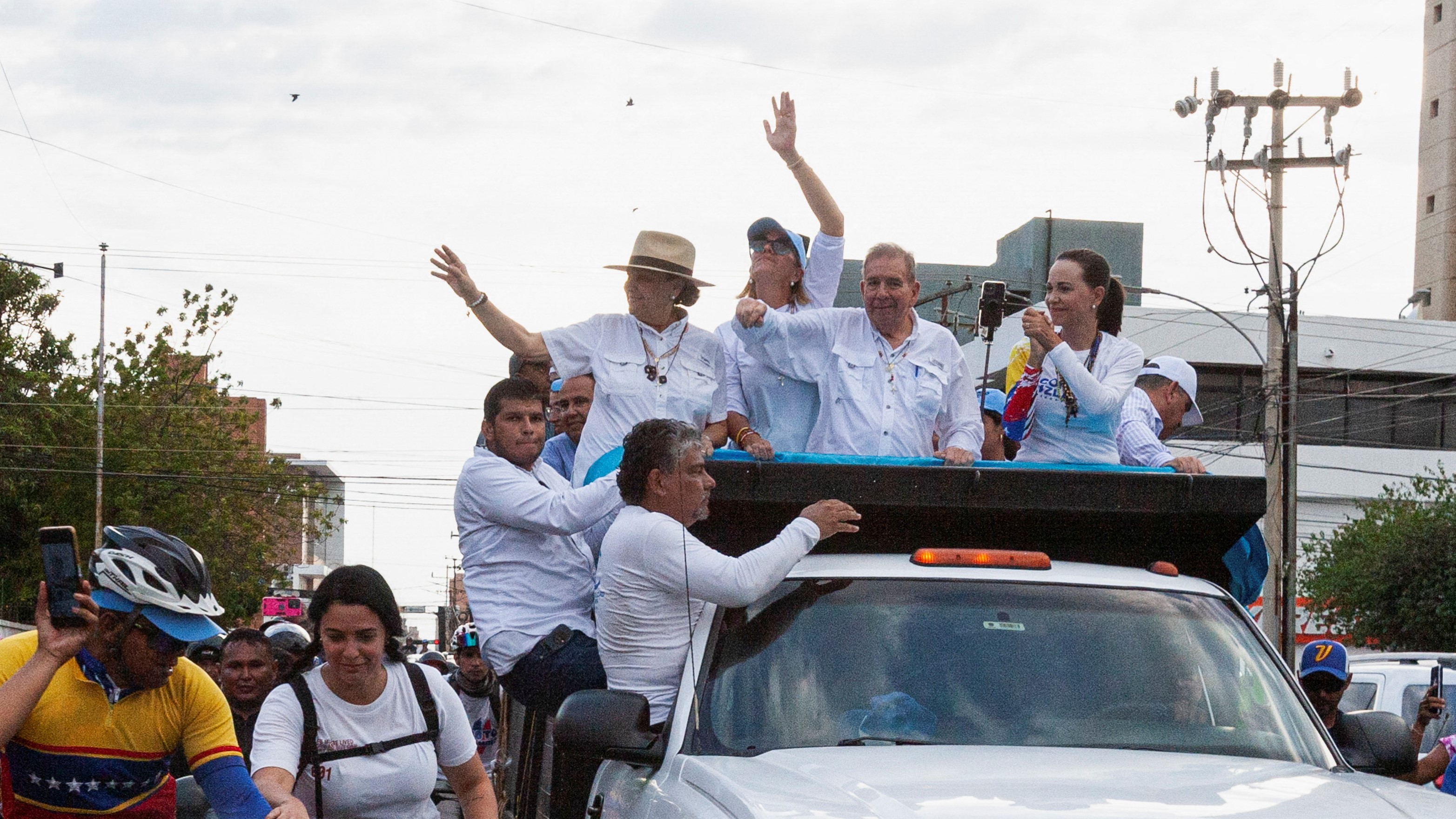 González Urrutia e Machado nunha protesta en Maracaibo (Reuters/Isaac Urrutia)