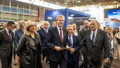 Alfonso Rueda. Luis Menor e José González, entre outros, durante a inauguración da Termatalia 2024 en Ourense (EFE/Brais Lorenzo)