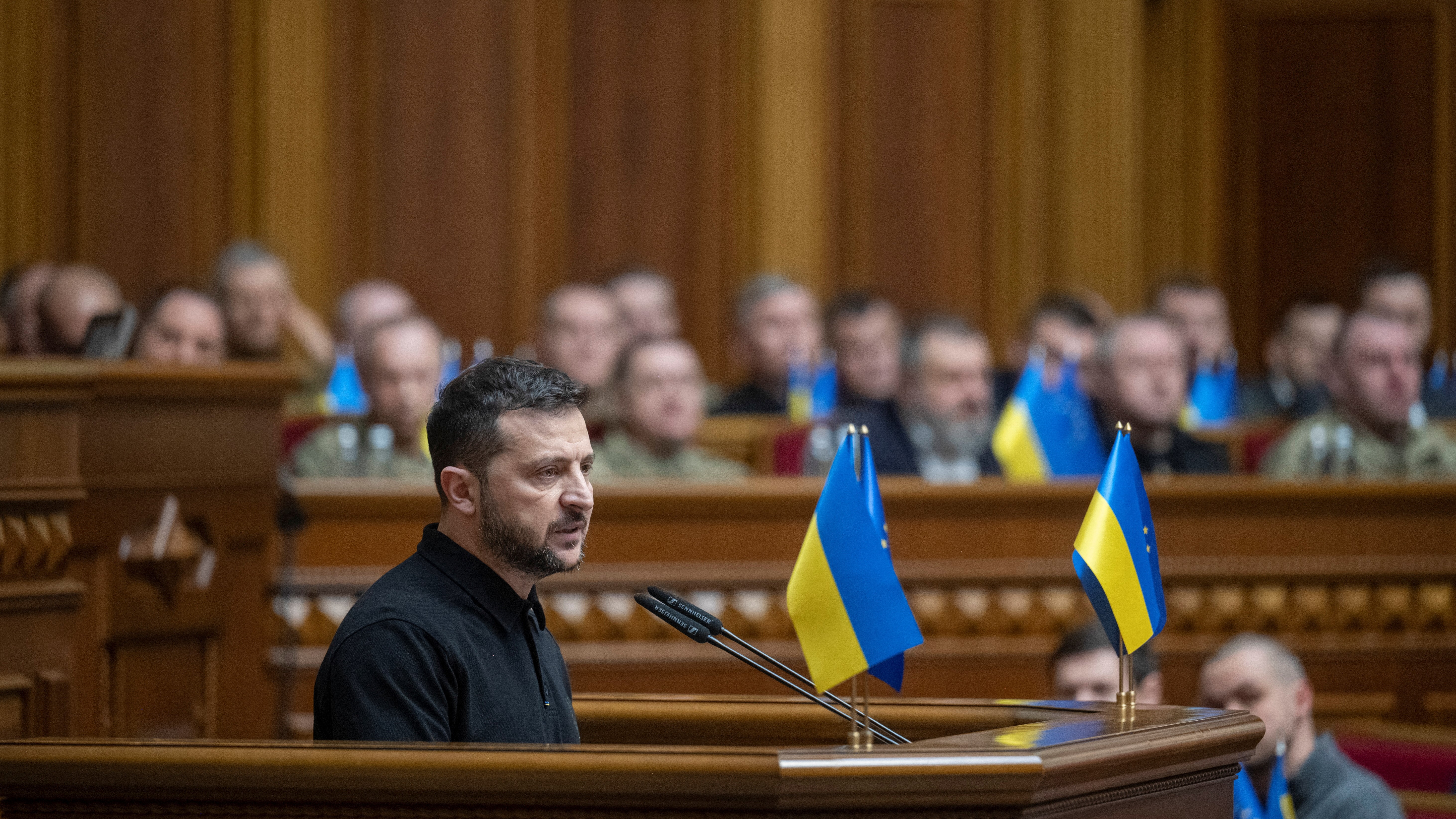 Volodímir Zelenski, este mércores no Parlamento ucraíno (Reuters/Andrii Nesterenko)