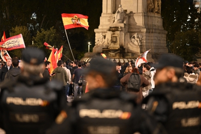 A policía vixía este sábado a manifestación en Madrid de grupos neonazis