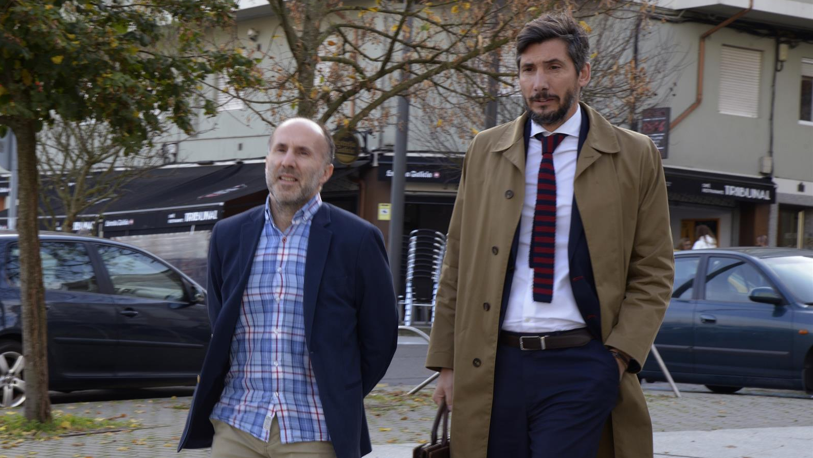 Gonzalo Pérez Jácome chegando ao Xulgado de Instrución número 2 de Ourense / EP