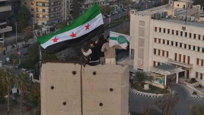 A nova bandeira de Siria