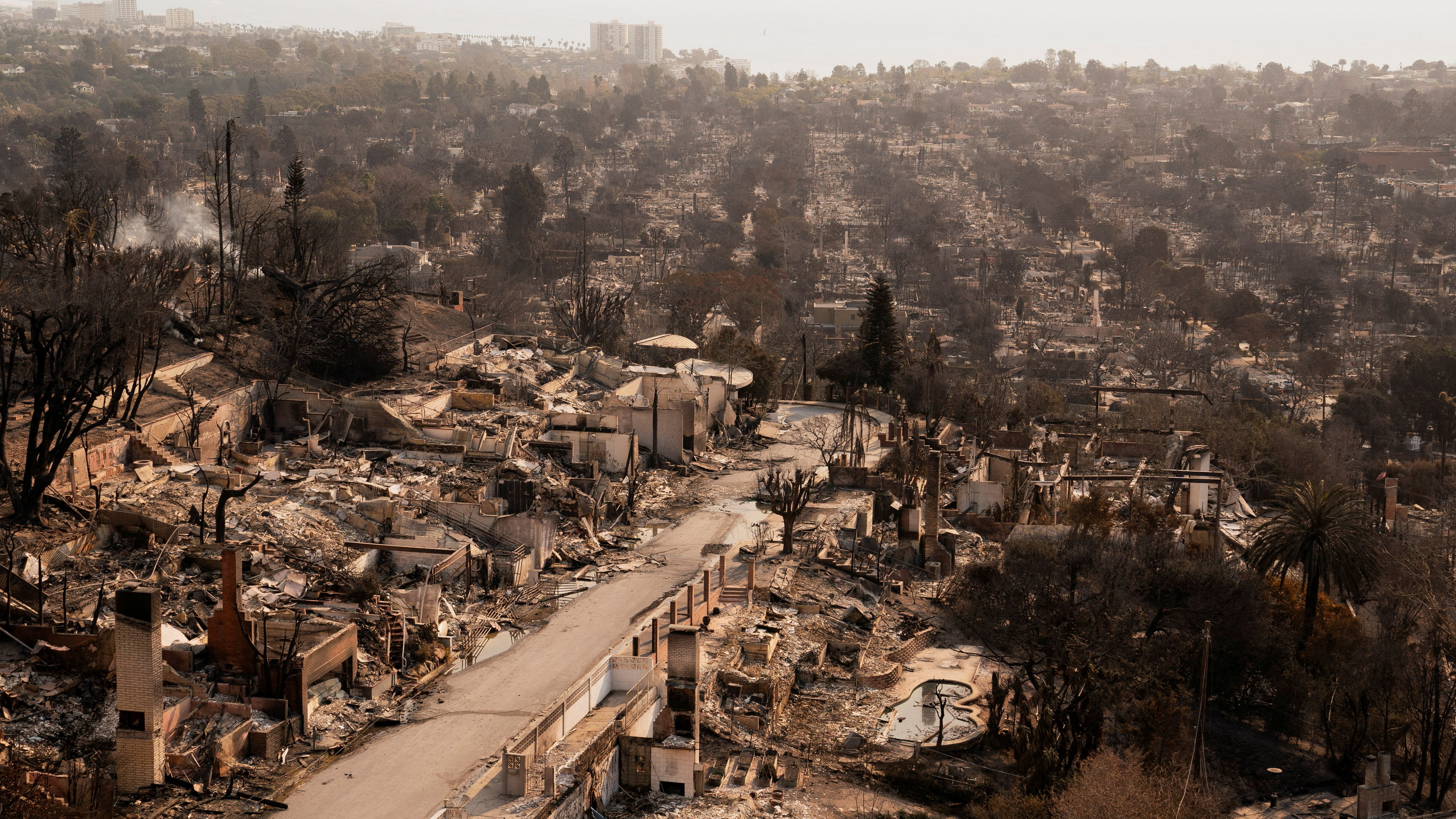 Vivendas destruídas en Pacific Palisades. REUTERS/David Ryder