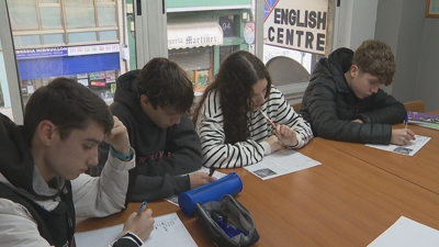 Alumnos dunha academia de inglés en Lugo